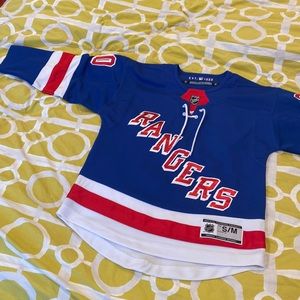 New York Rangers Kids jersey. Size Small/medium. Lundqvist.